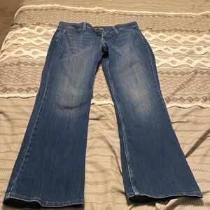 Lee Women's Flare Jeans in Deep Blue